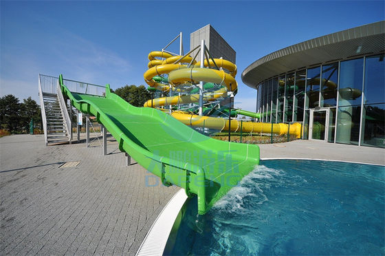 قیمت خوب 2.5 meters Wide Family Slide Fiberglass Pool Slide For Kids And Adults آنلاین