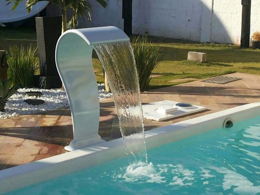 قیمت خوب لوازم جانبی استخر OEM شنا SPA تزئینات پرده آب آب چشمه آبشار آنلاین