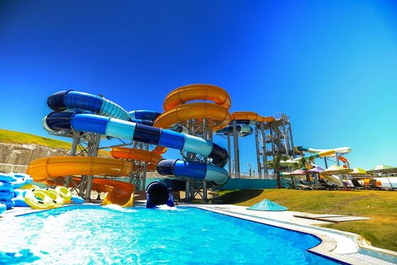 قیمت خوب 12mm ضخامت فیبرگلاس آبریز آب پارک آب در فضای باز تجهیزات بازی برای استخر شنا آنلاین