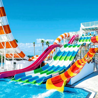 قیمت خوب Non-Inflatable Fiberglass Water Slide with 10 Years Service Life Ending with Pool for Kids and Adults آنلاین