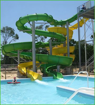 قیمت خوب 3D Design Pool Water Slide Customed Color Fiberglass Capacity Of 100KG Suitable For Adult And Child Water Games آنلاین