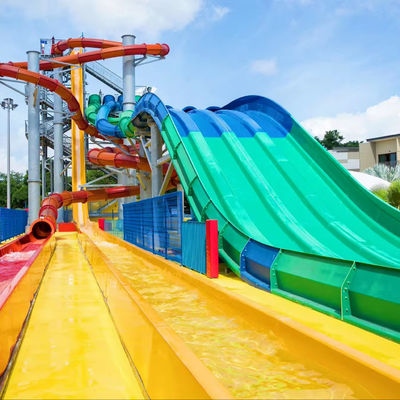 قیمت خوب Customized Size Outdoor Water Park Slide with 6-8mm Thickness Fiberglass and Over 10 Years Service Life آنلاین